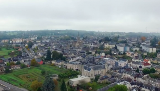 Photo illustrant le projet "Des commerces et une micro folie donnent un nouvel élan au centre-bourg"