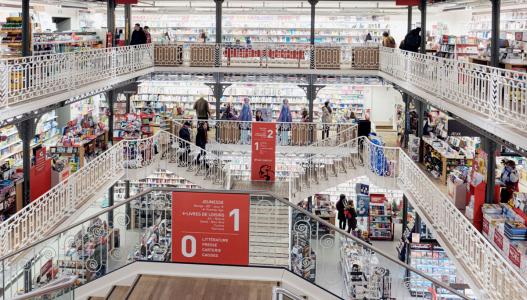 Photo illustrant le projet "La librairie le Furet du Nord renaît en centre-ville"